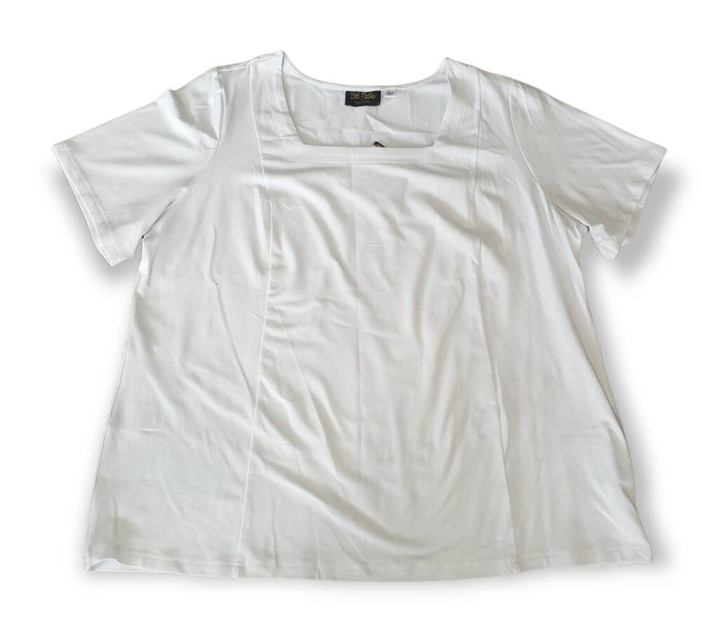 Bob Mackie Wearable Art Solid White Square Cut Short Sleeved Shirt - Size 1X